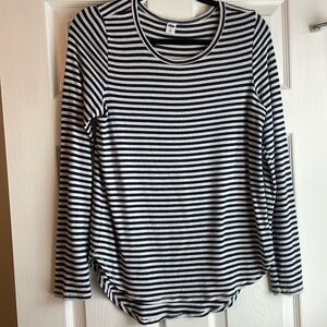 Navy/white striped long-sleeved shirt. Old Navy, size Medium